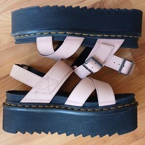 Dr. Martens Voss II Platform Sandal - Women's 9 usa